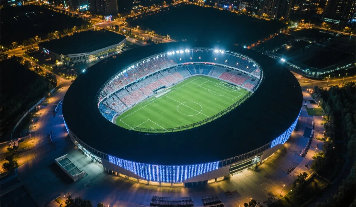 2026世界杯新旧交替：天才新星崛起与传奇谢幕的时代对决